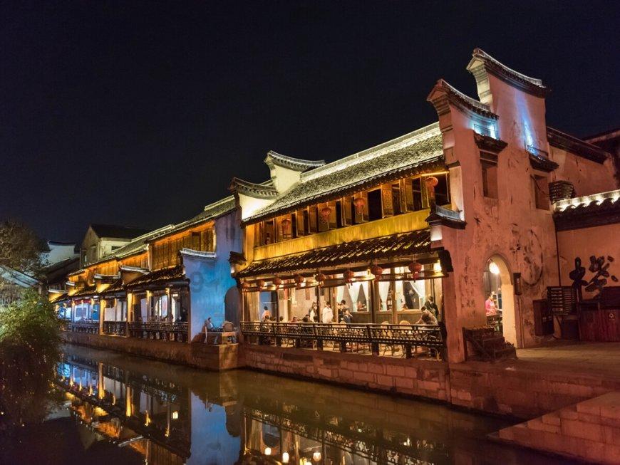 鲫鱼汤怎么烧白游戏画面
